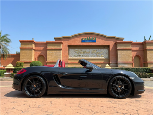 PORSCHE