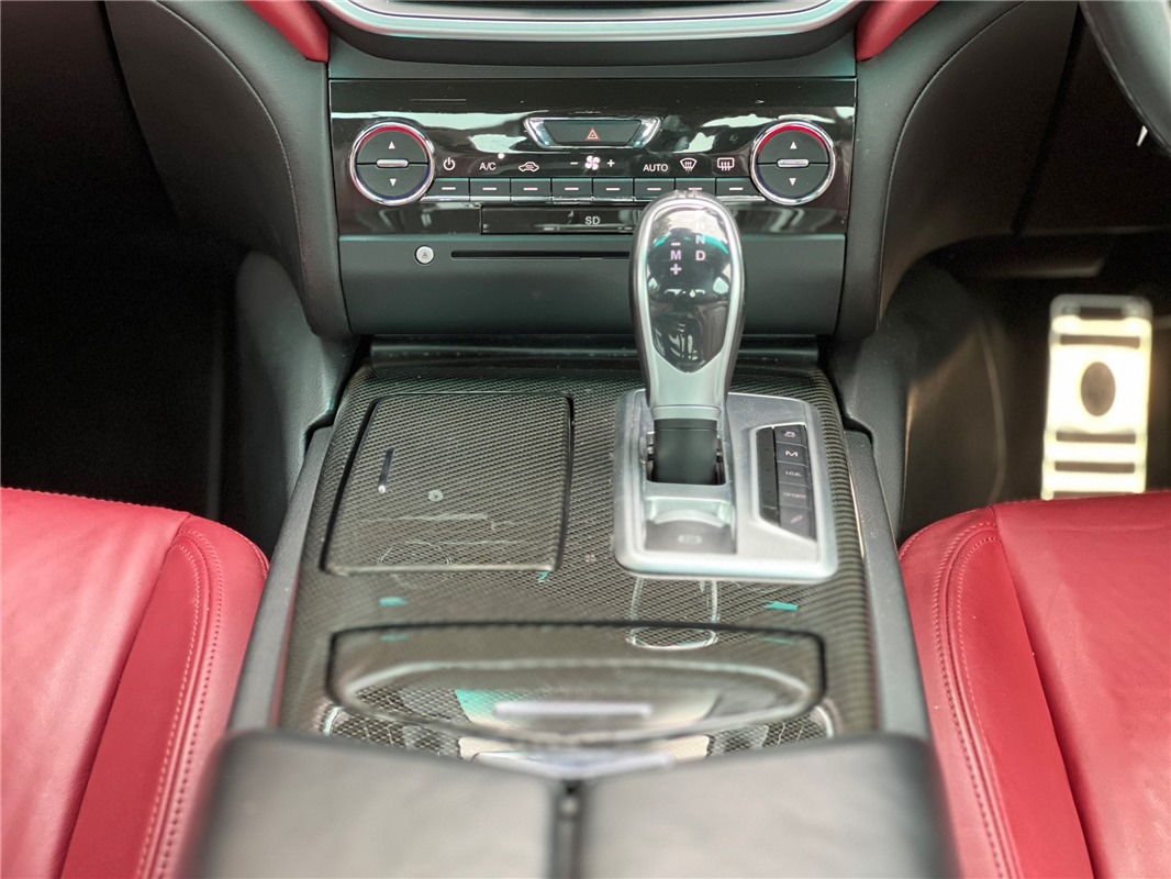 MASERATI