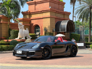 PORSCHE