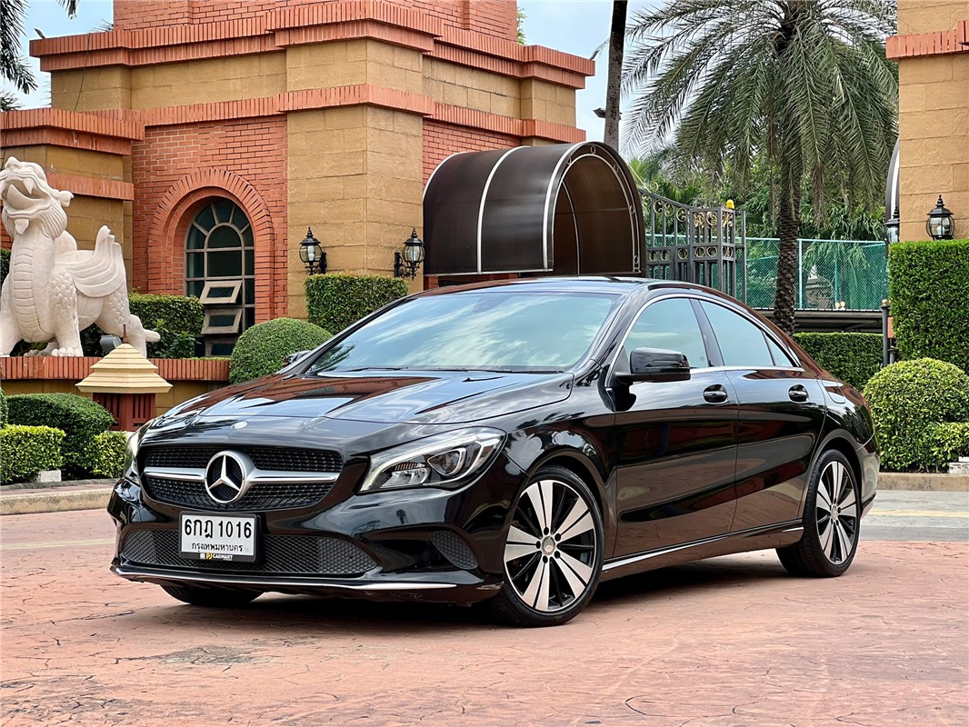 MERCEDES-BENZ