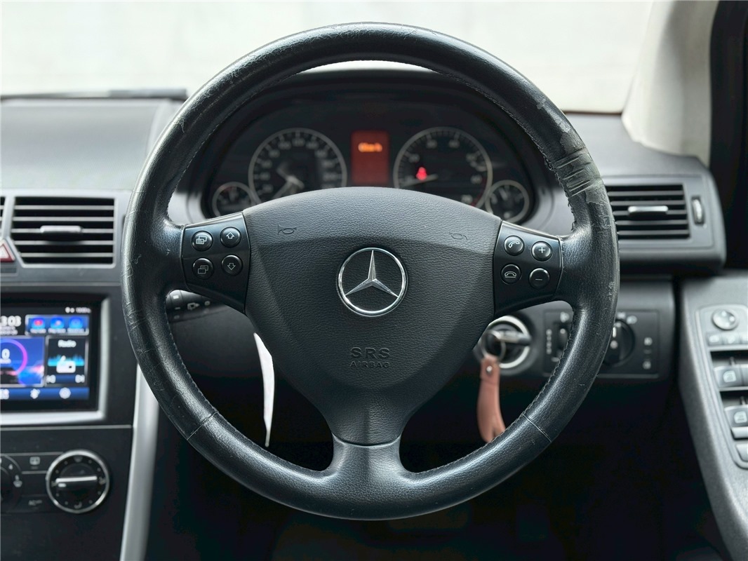 MERCEDES-BENZ