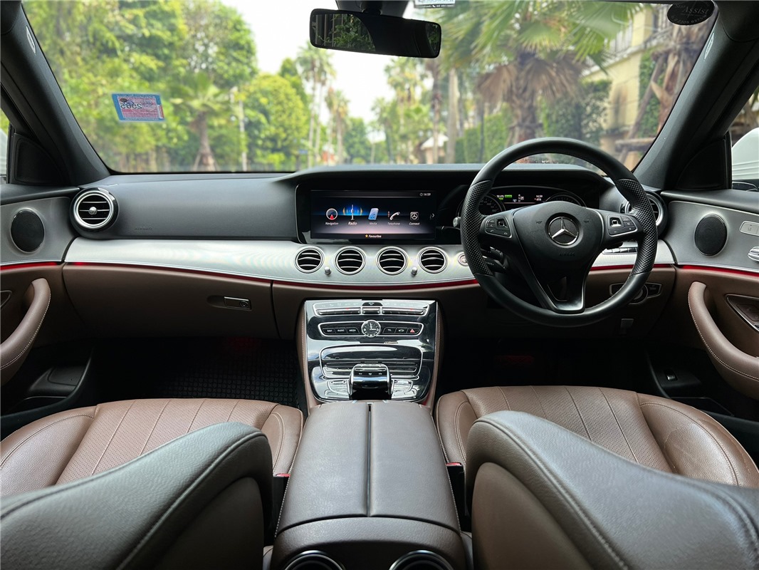 MERCEDES-BENZ